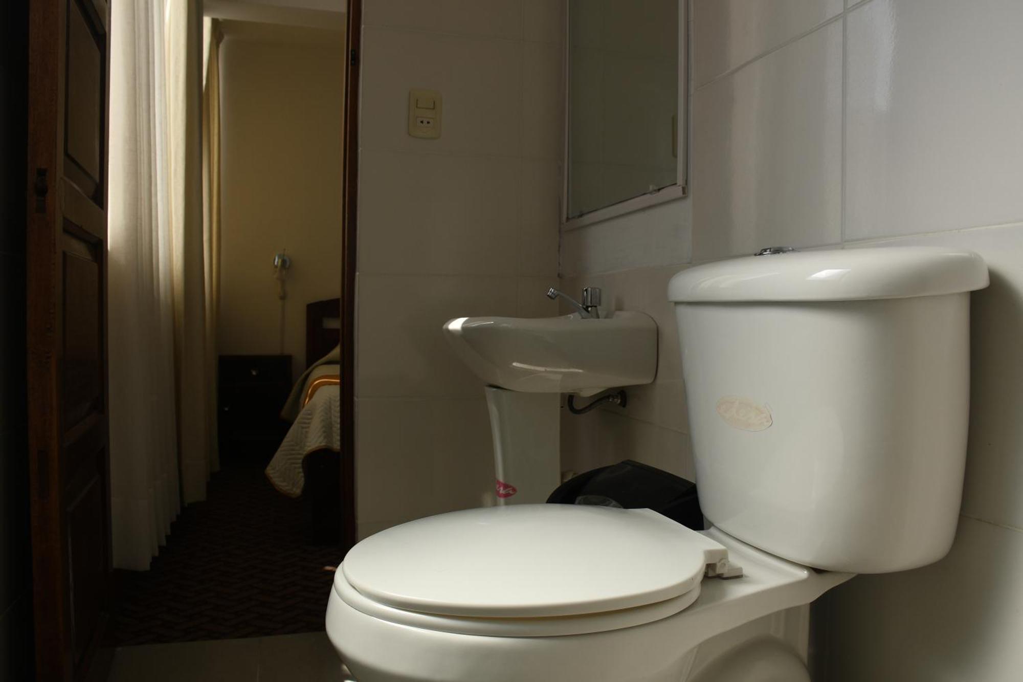 Hotel Express ลาปาซ ภายนอก รูปภาพ